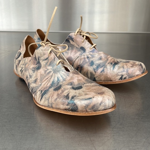 Camouflage Lace-Up Women's Shoes - Picture 5 of 9